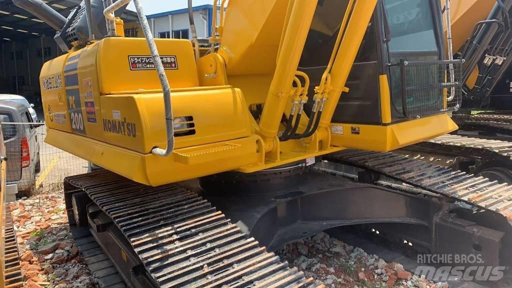 Komatsu PC 200 Bageri guseničari