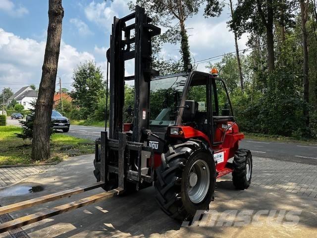 Manitou M 30.4 Vanterenski viljuškar