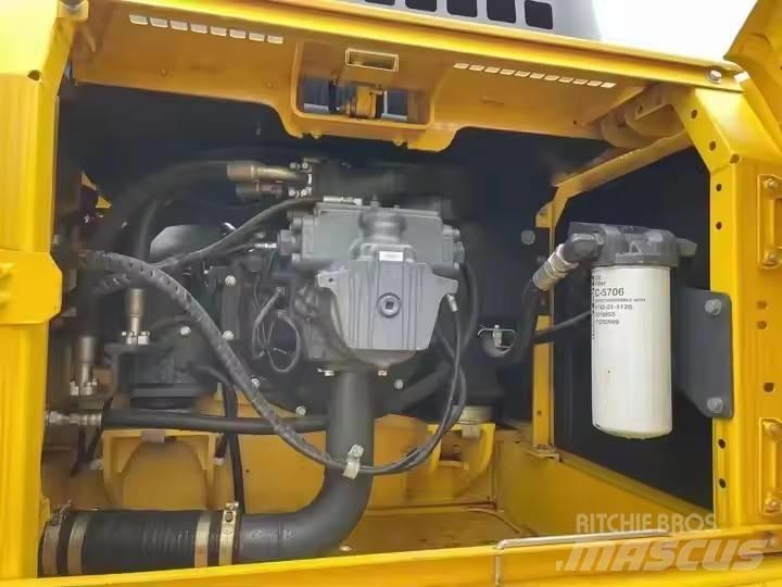 Komatsu PC360 Bageri guseničari