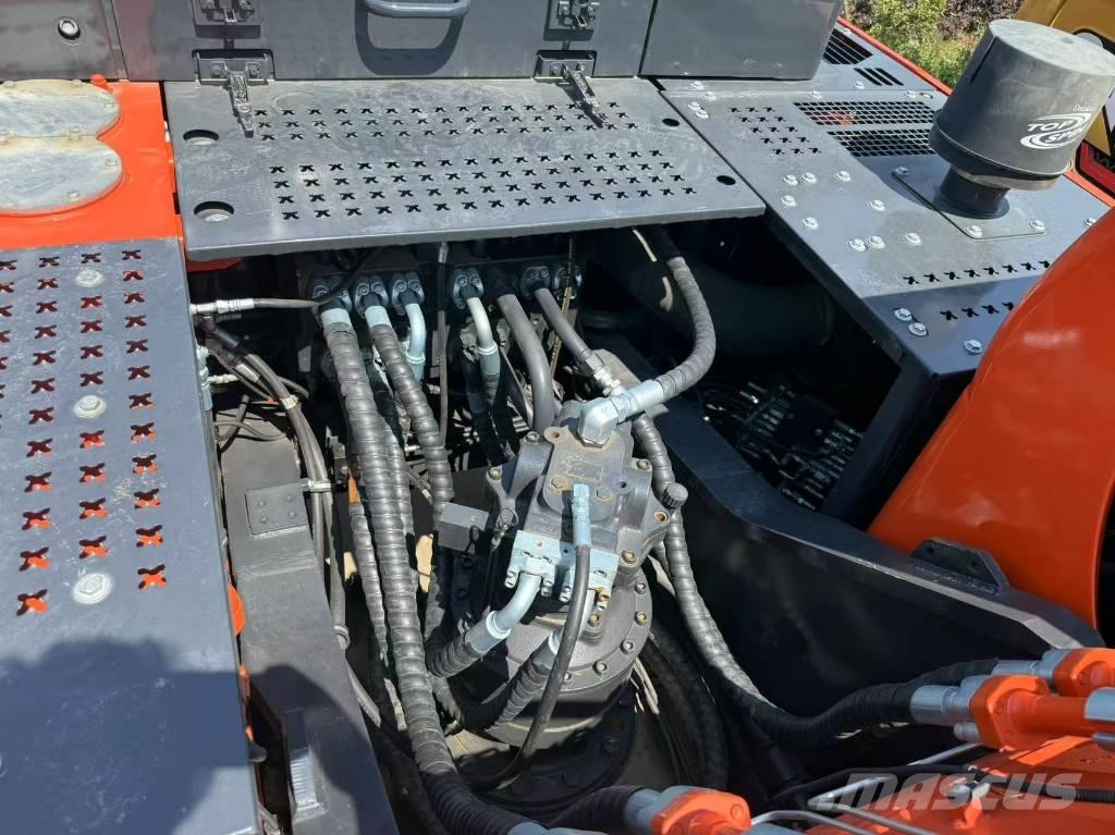 Doosan DX 340 Bageri guseničari