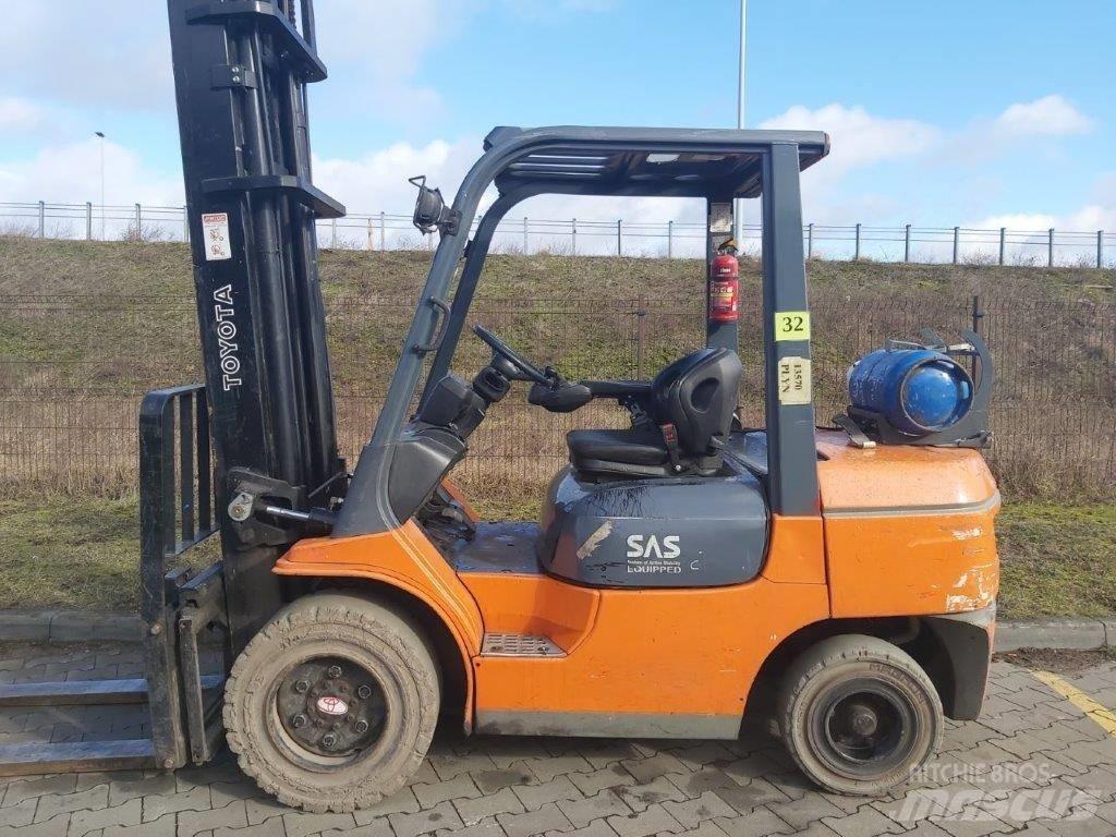 Toyota 7FG35 Plinski viljuškari