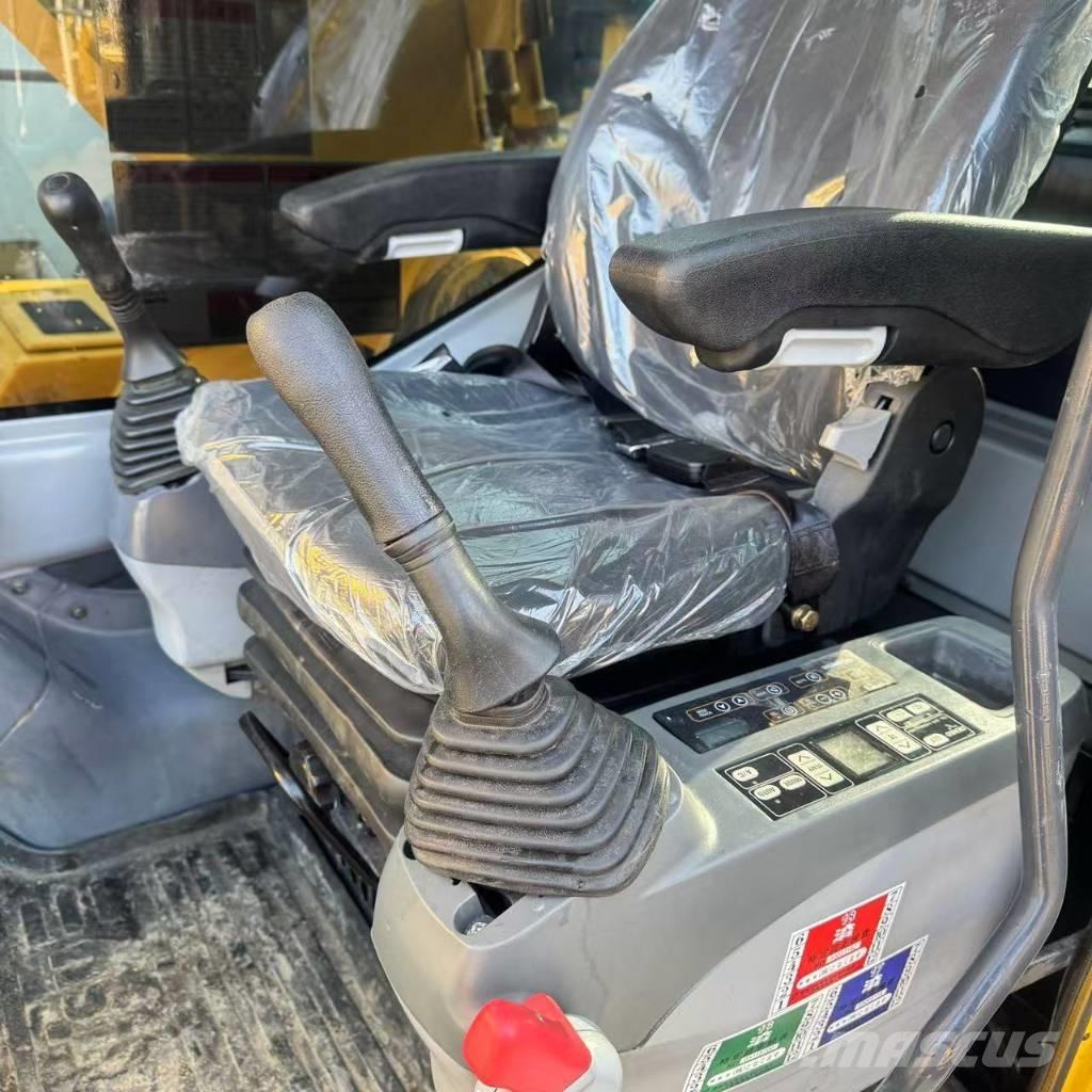 Komatsu PC 300 LC-7 Bageri guseničari