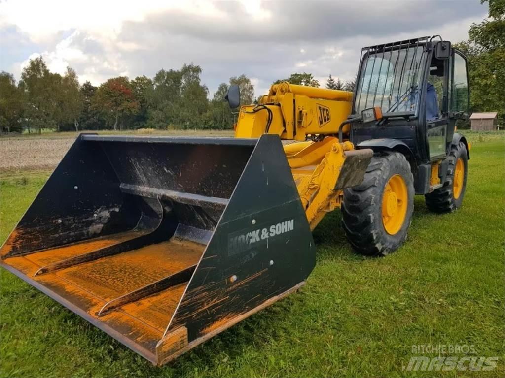 JCB 532-120 Poljoprivredni teleskopski utovarivači