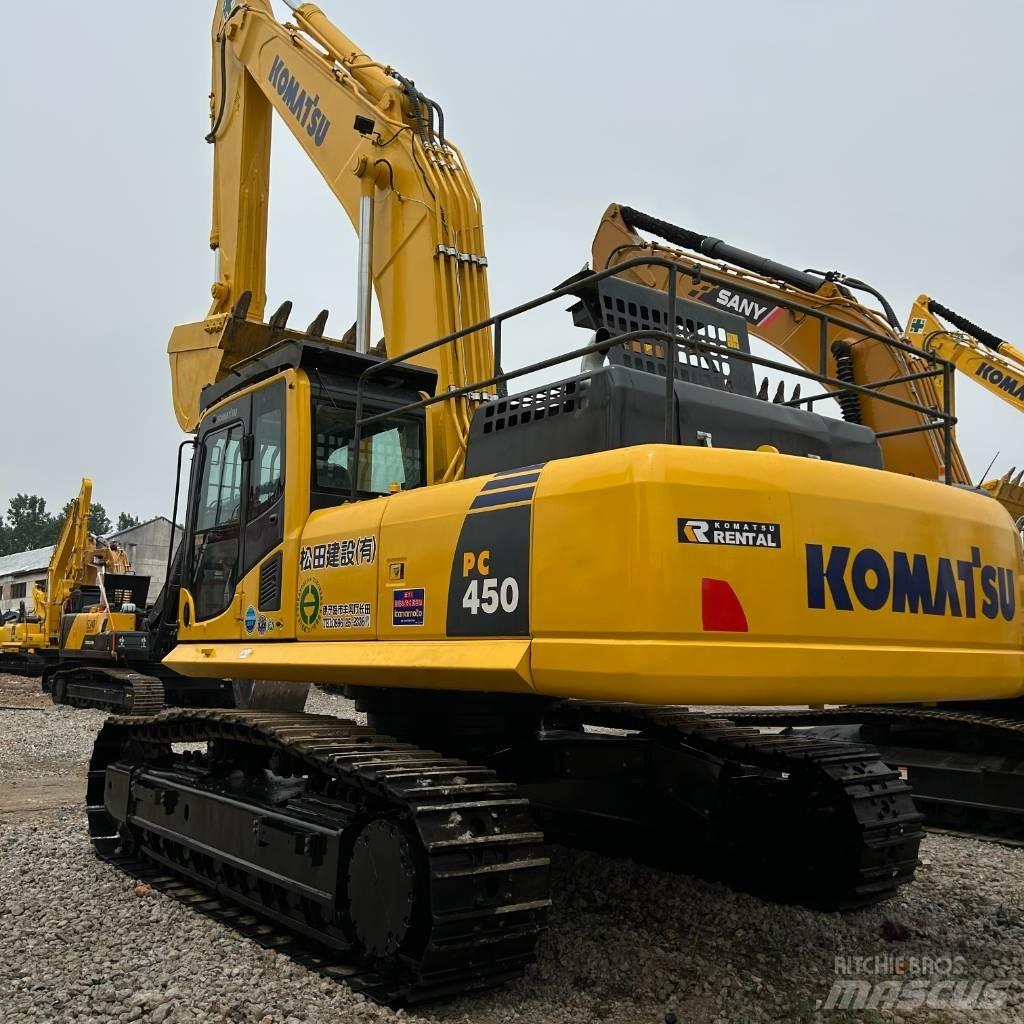 Komatsu 450 Bageri guseničari
