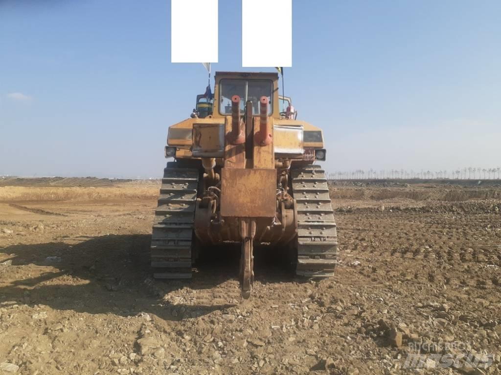 CAT D 9 N Buldožeri guseničari