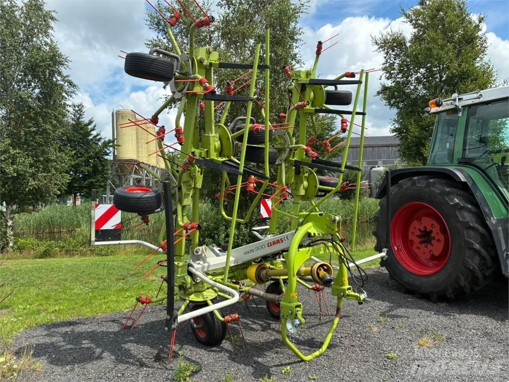 CLAAS Volto 900 Okretači i sakupljači sena