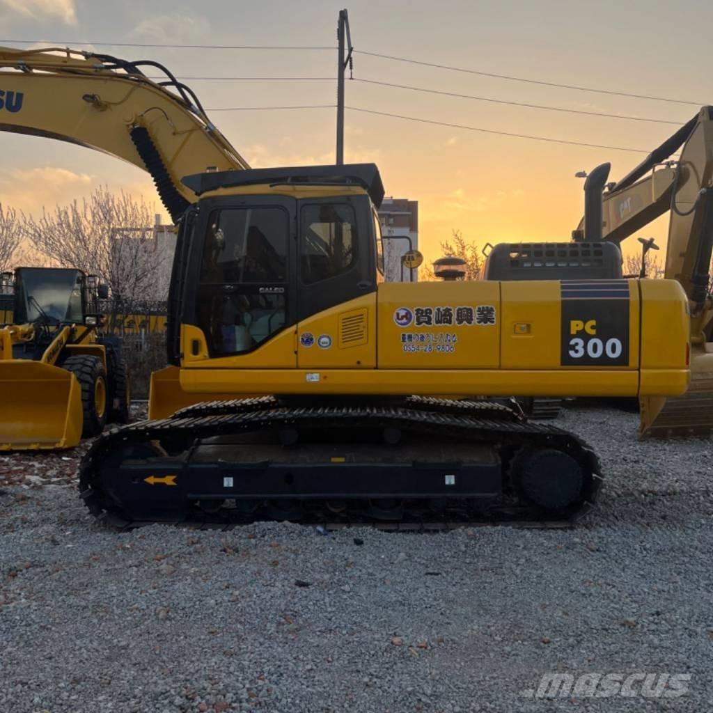 Komatsu PC300 Bageri guseničari