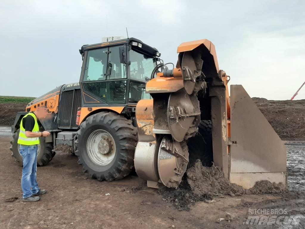 Doppstadt DU 350 Mašina za okretanje komposta