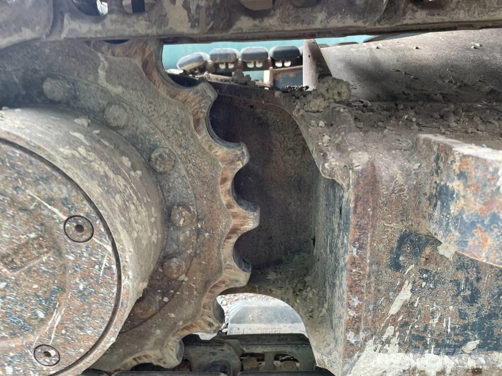 Komatsu PC 80 MR-5E0 Midi bageri 7t – 12t