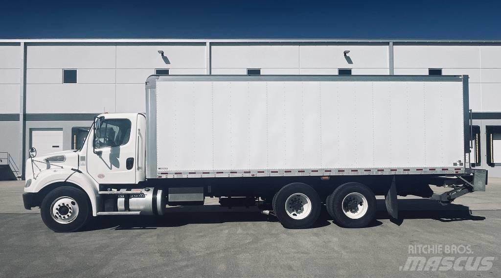 Freightliner M 106 Sanduk kamioni