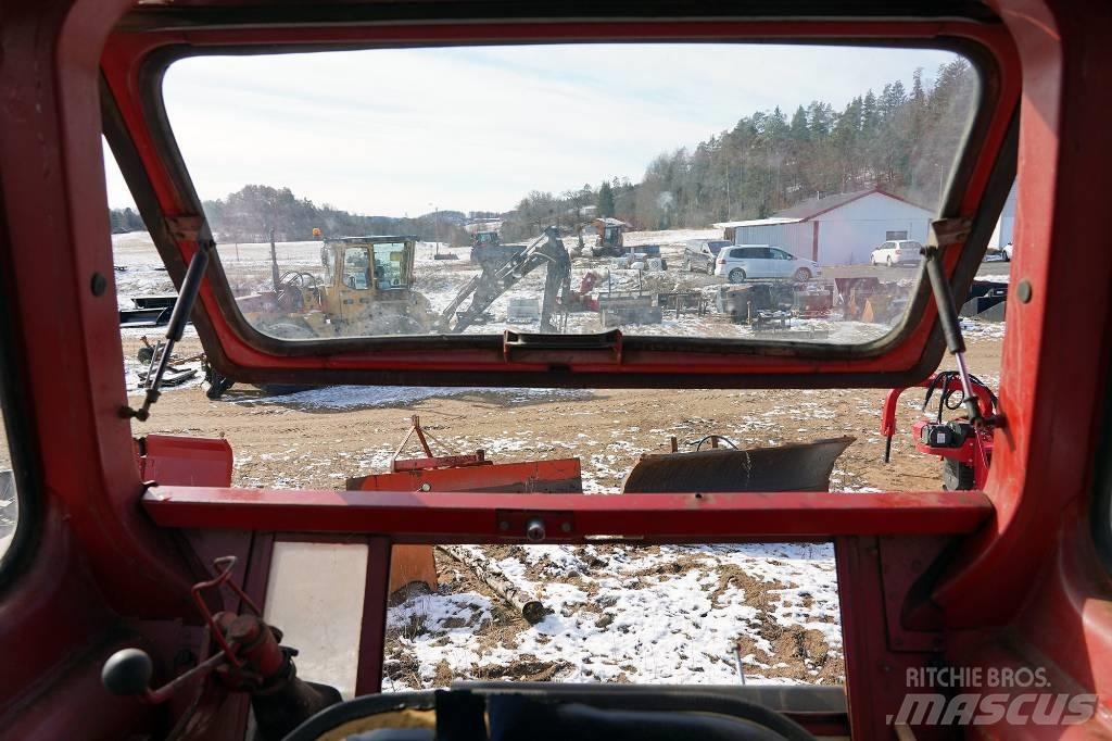 Volvo BM 650  - Traktor Traktori