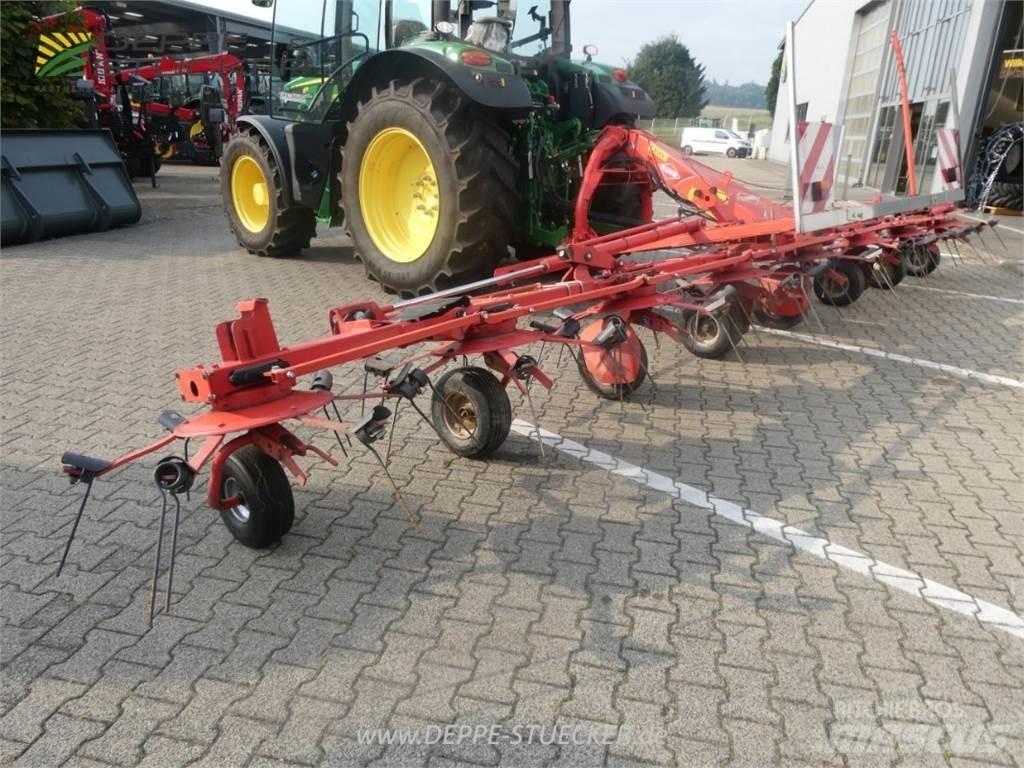 Kuhn GF 8702 Okretači i sakupljači sena