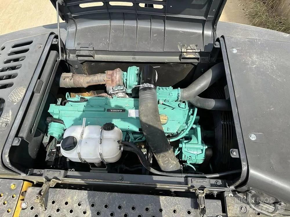 Volvo EC240D Bageri guseničari