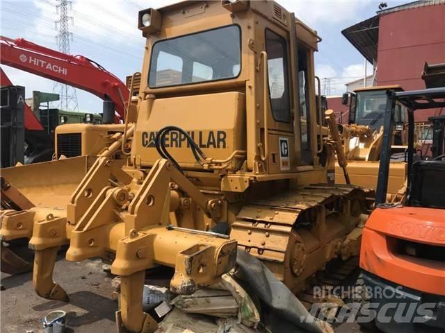 CAT D6D Buldožeri guseničari