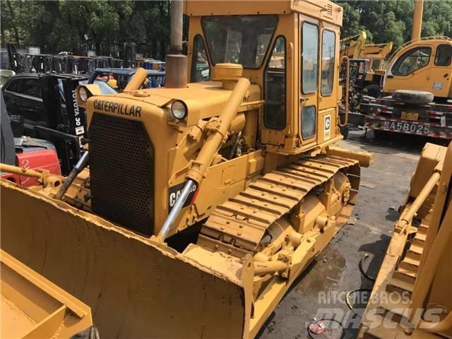 CAT D6D Buldožeri guseničari