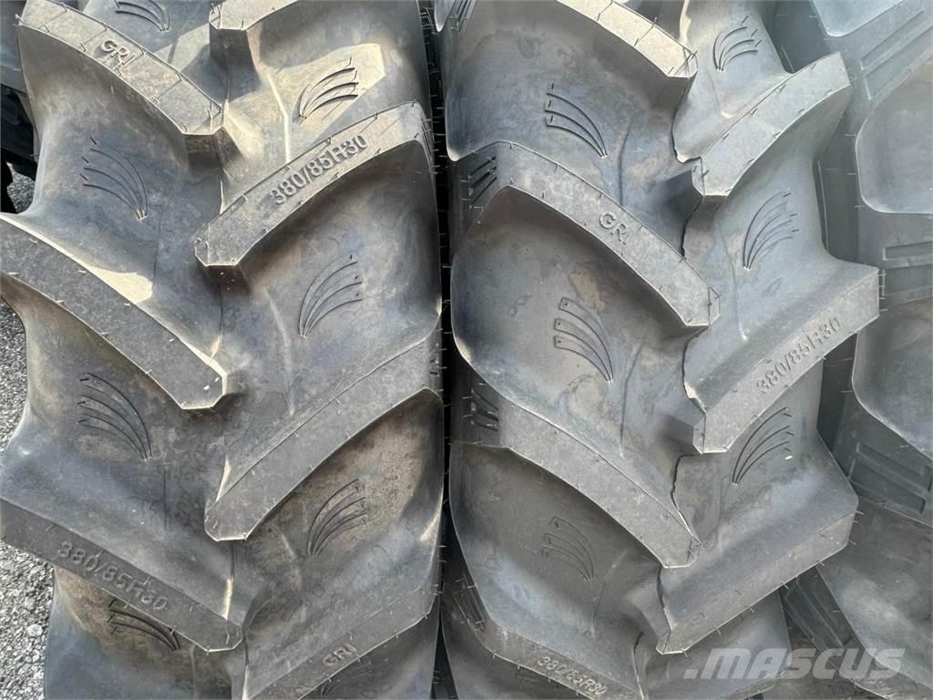  380/85R30 *GRI* Gume, točkovi i felne