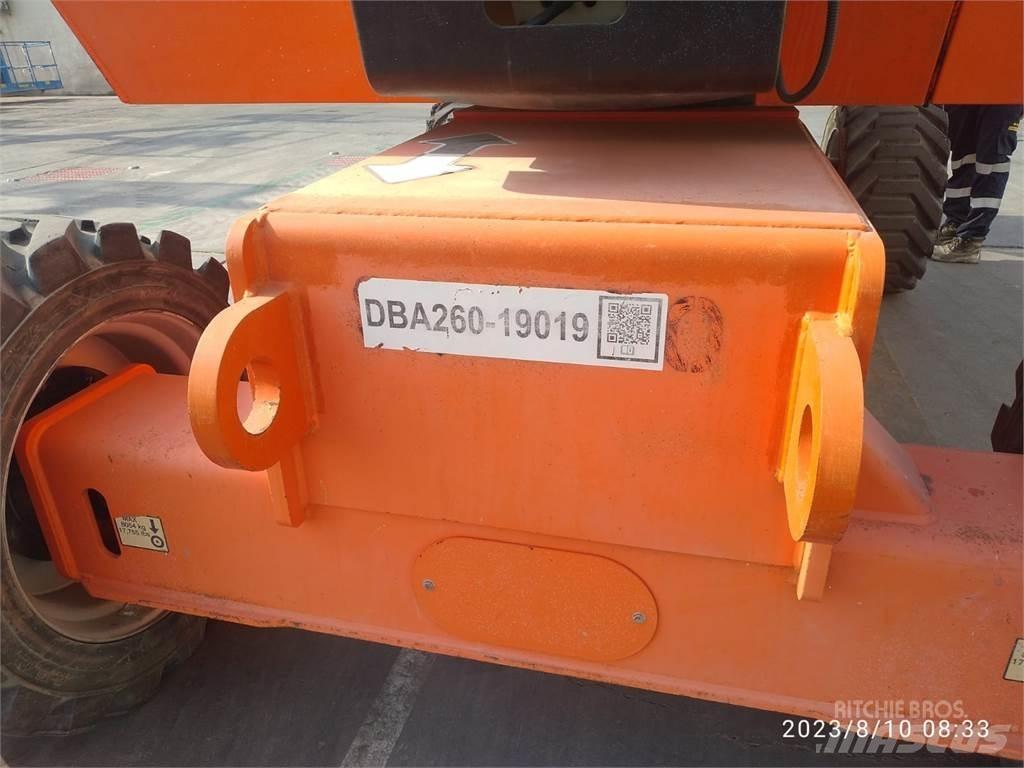 JLG 800AJ Zglobne podizne platforme