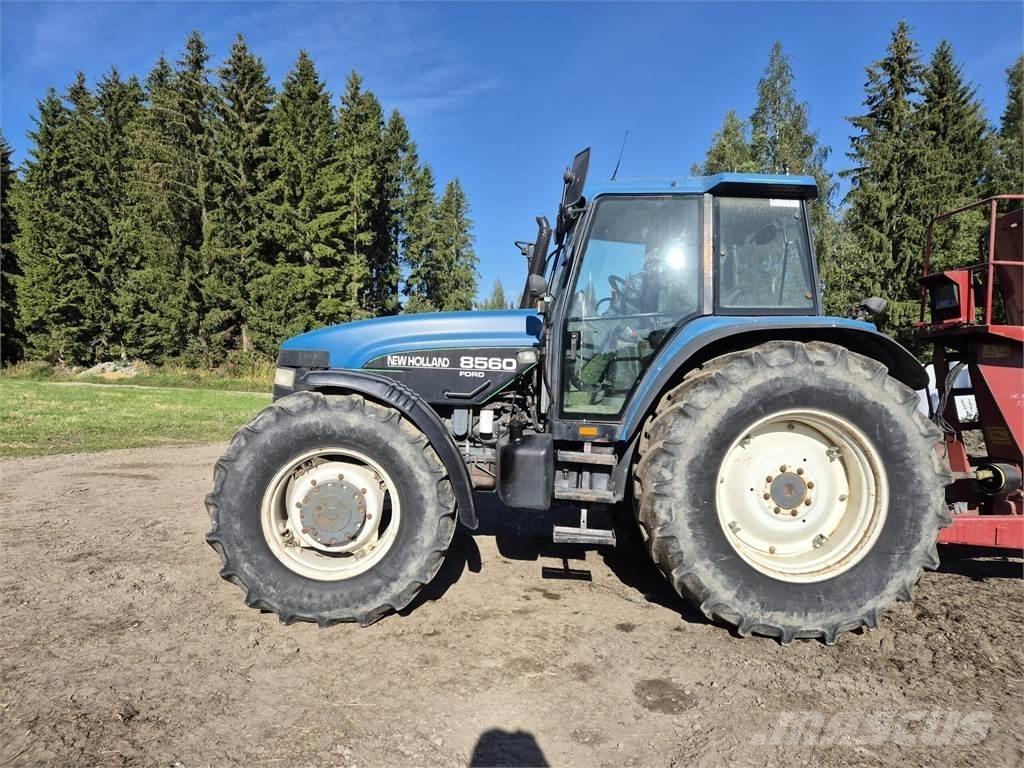 New Holland 8560RC Traktori