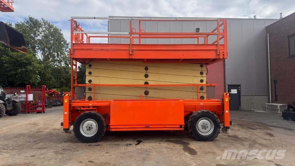 JLG 245-25 Makazaste platforme