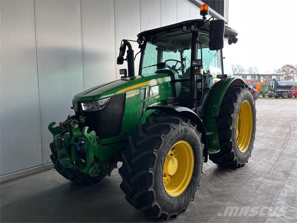 John Deere 5075 M Traktori