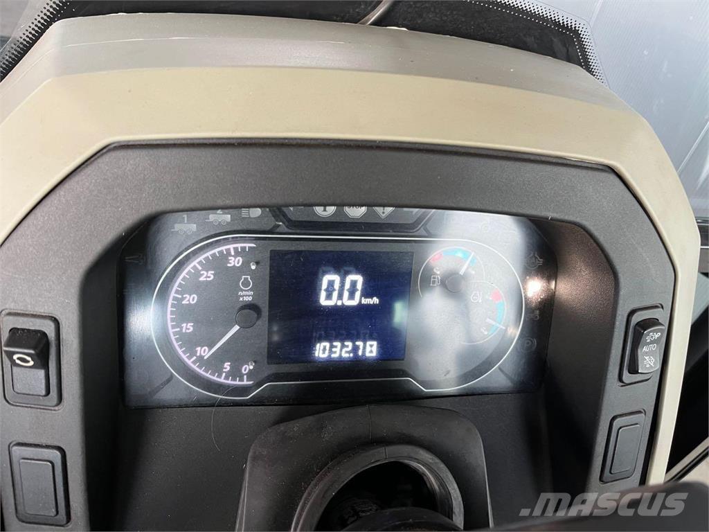 John Deere 5075 M Traktori