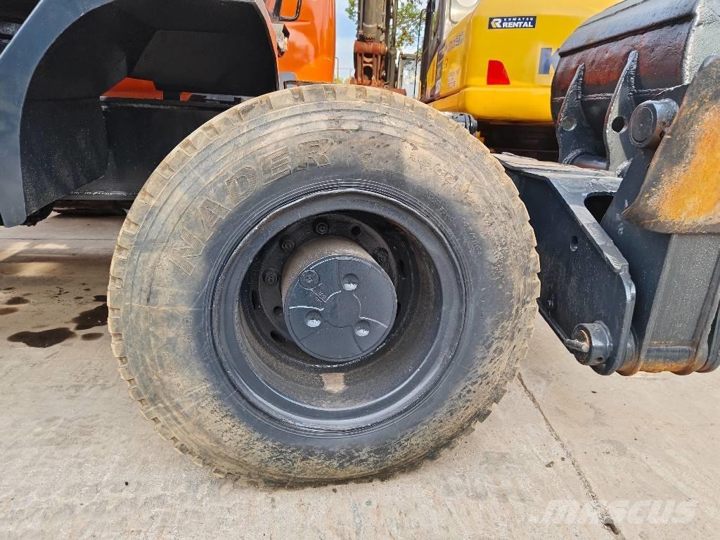 Hyundai R210W-9 Bageri točkaši