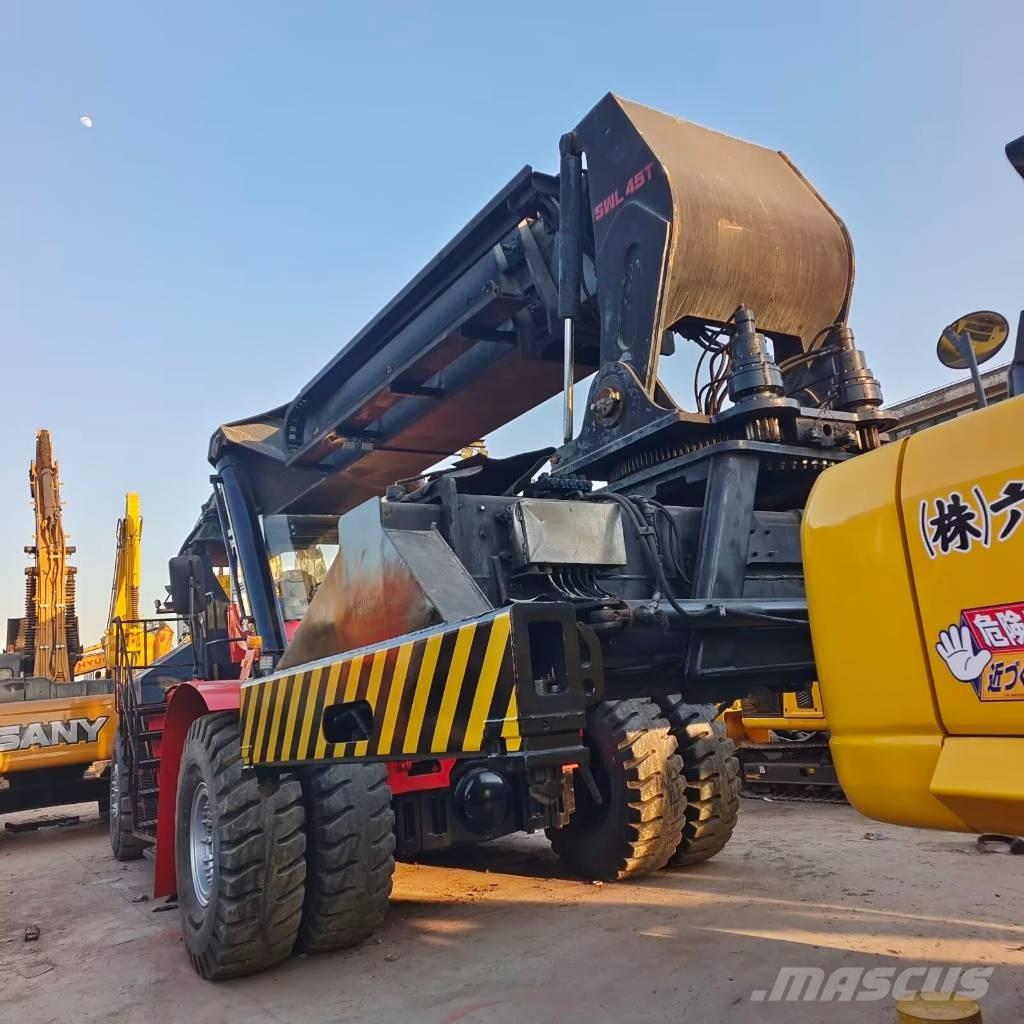 Sany SRSC 45 C30 Dohvatni viljuškari