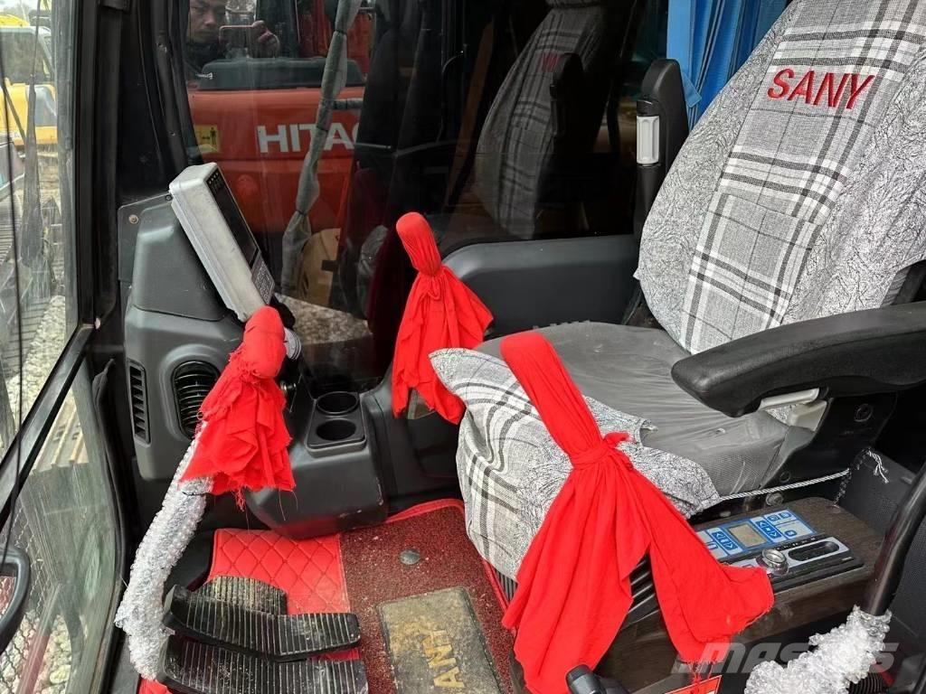 Sany SY135C Bageri guseničari