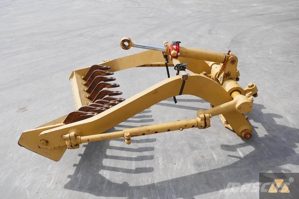 CAT 140H Scarifier Ostale komponente za građevinarstvo