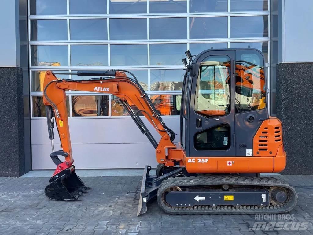 Atlas AC25F Mini bageri < 7t