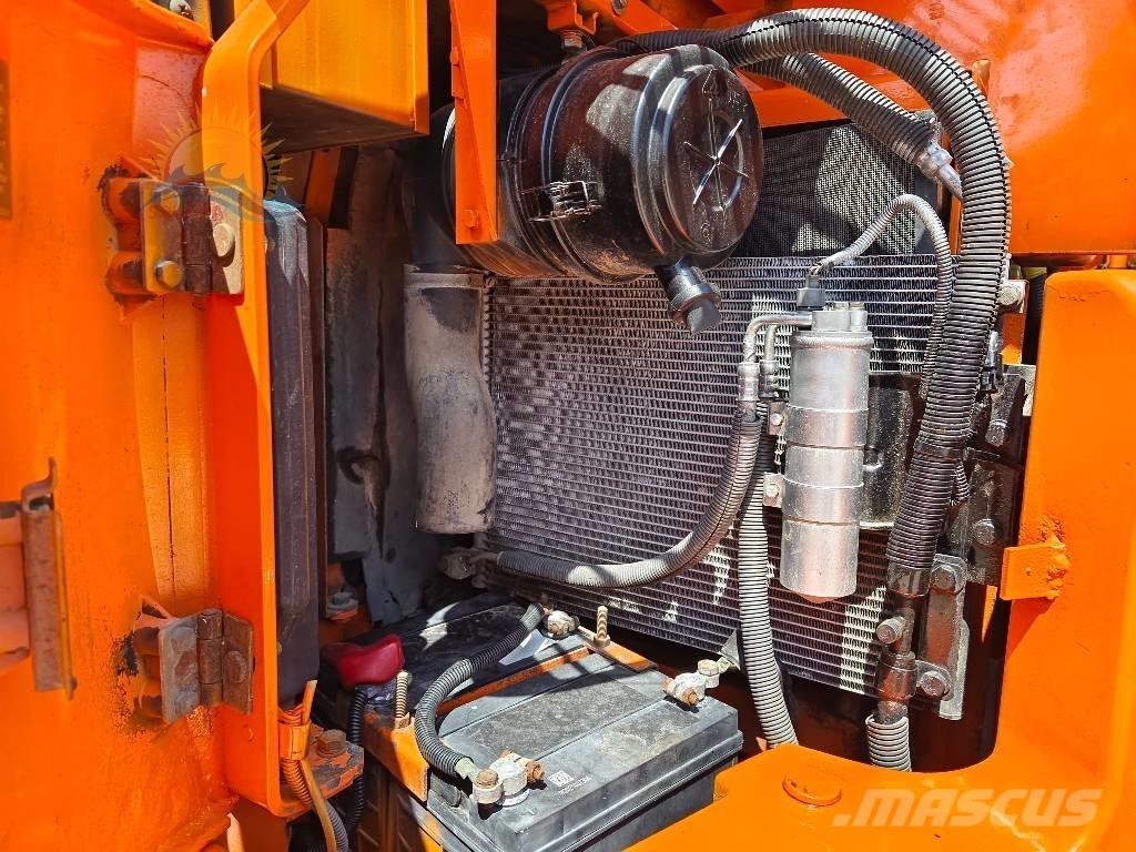 Hitachi ZX 75 Midi bageri 7t – 12t