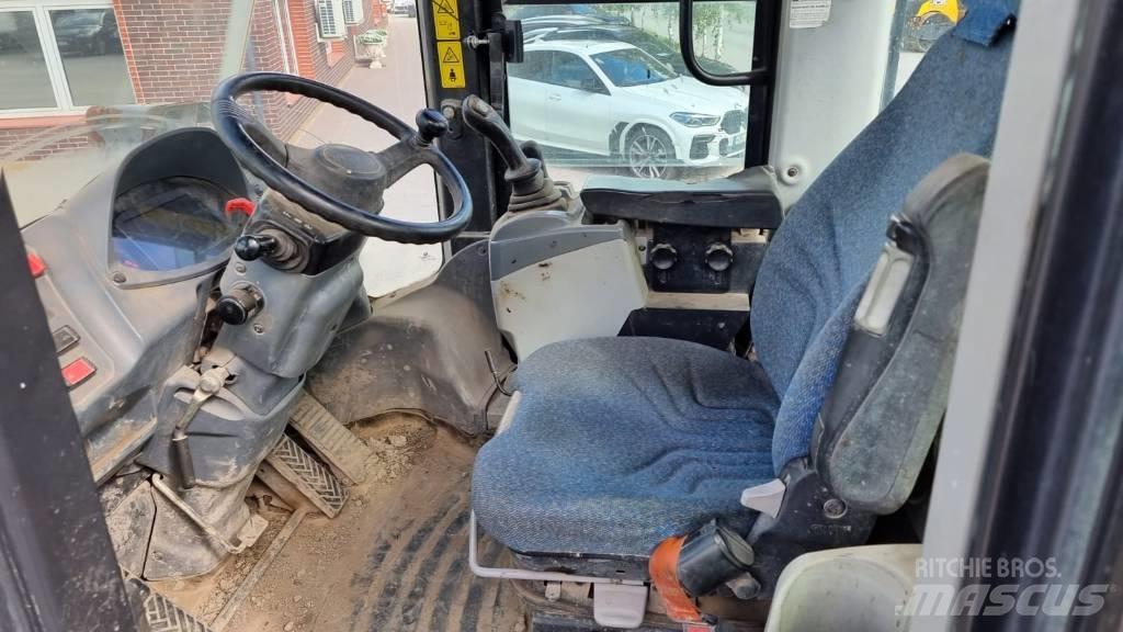 Hitachi ZW 220-6 Utovarivači na točkove