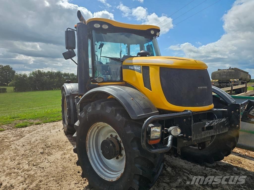 JCB Fastrac 3200 Traktori