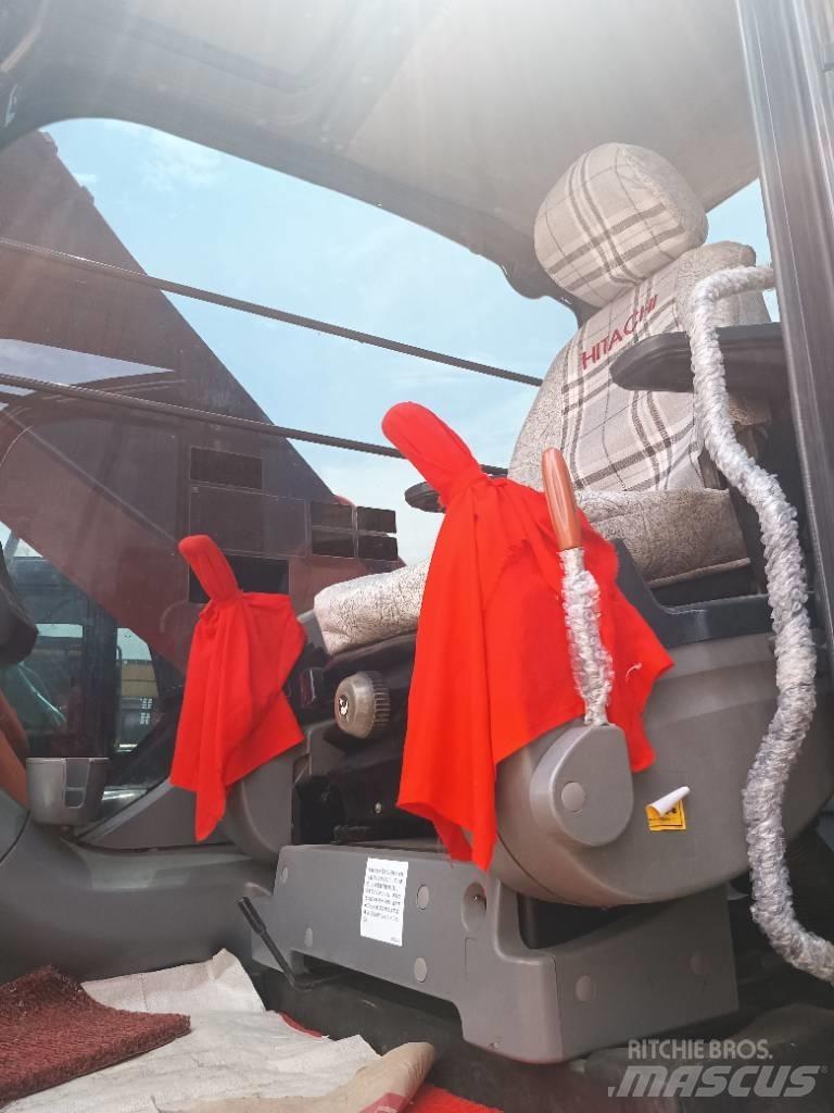 Hitachi ZX 240 Bageri guseničari