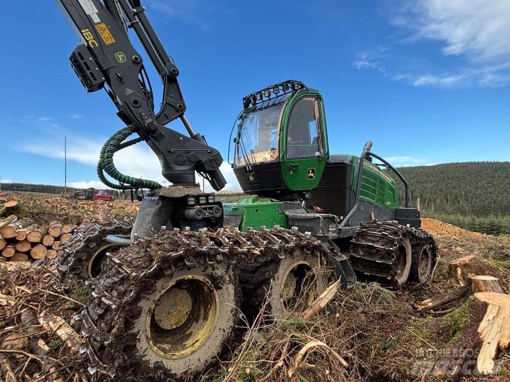 John Deere 1270G 8WD Harversteri