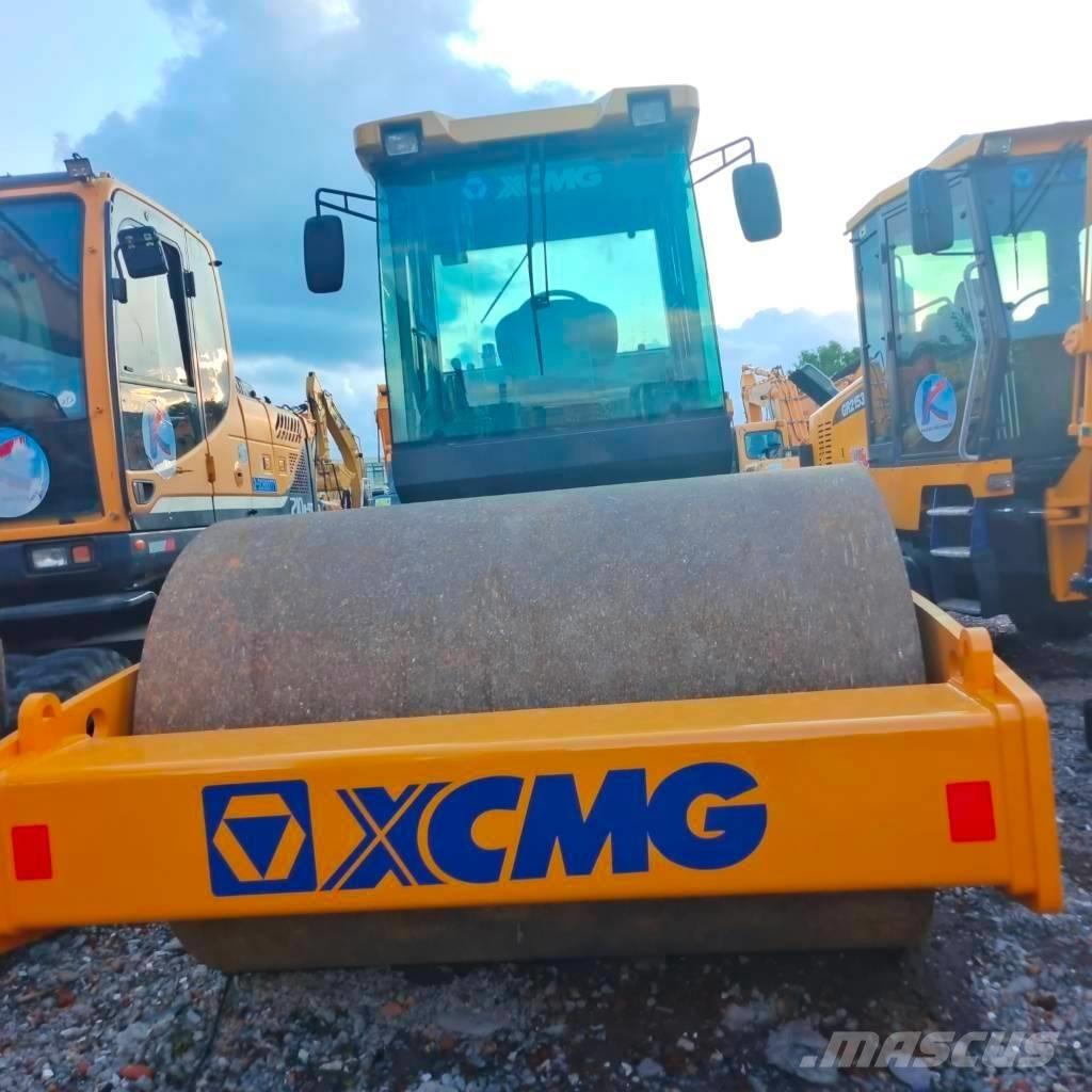 XCMG XS 183 J Valjci sa jednim bubnjem