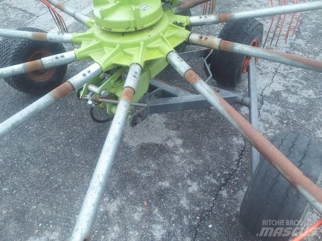 CLAAS Liner 650 Twin Sakupljači
