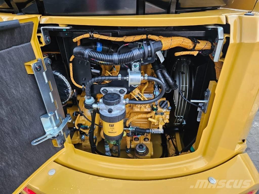 CAT 302.7 CR Mini bageri < 7t