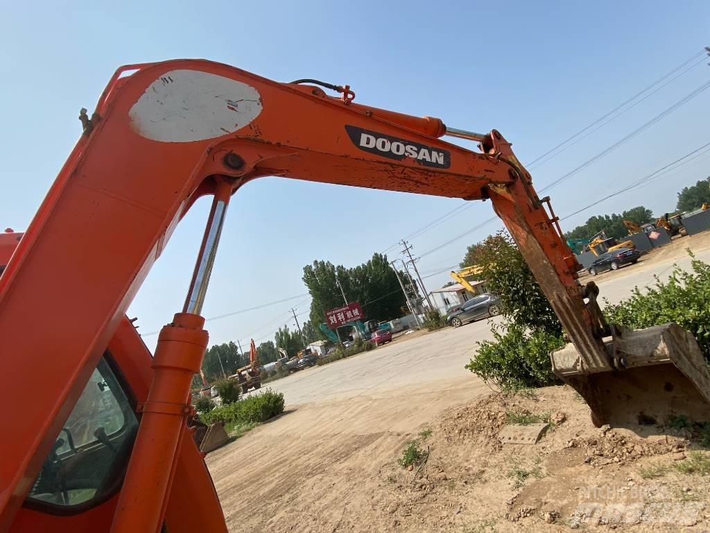 Doosan DH80 Mini bageri < 7t