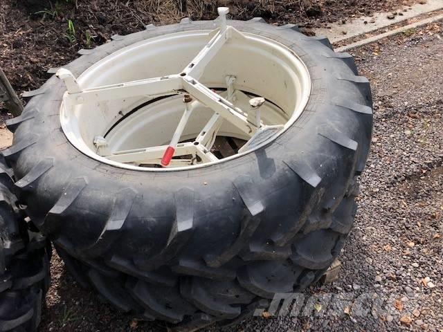 Pirelli 13.6 R38 Gume, točkovi i felne