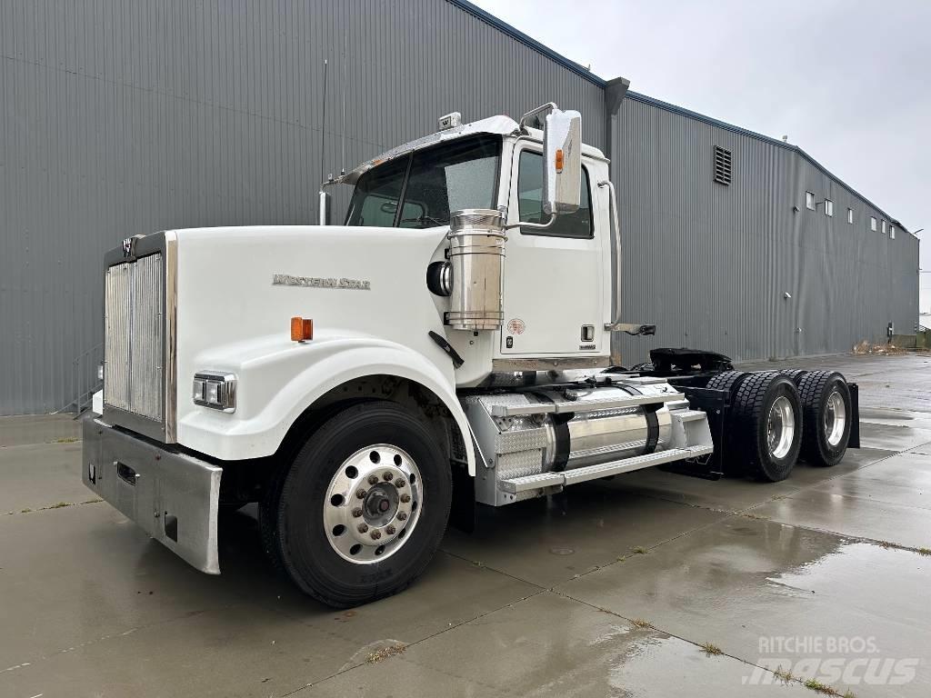 Western Star 4900 SF Tegljači