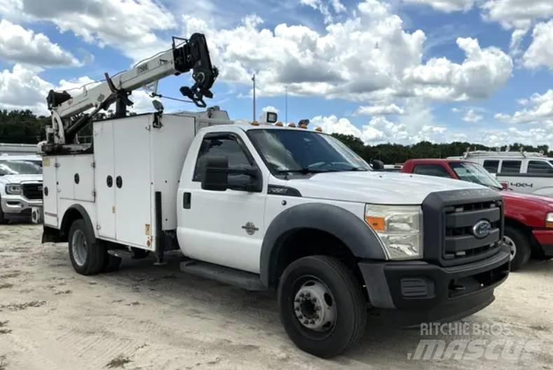 Ford F 550 XL SD Derik kranovi