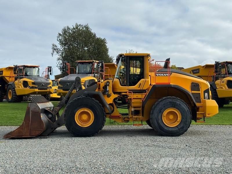 Volvo L 220 H Utovarivači na točkove