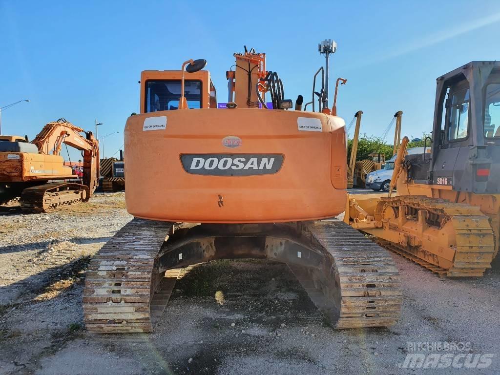 Doosan DX 235 LCR Bageri guseničari