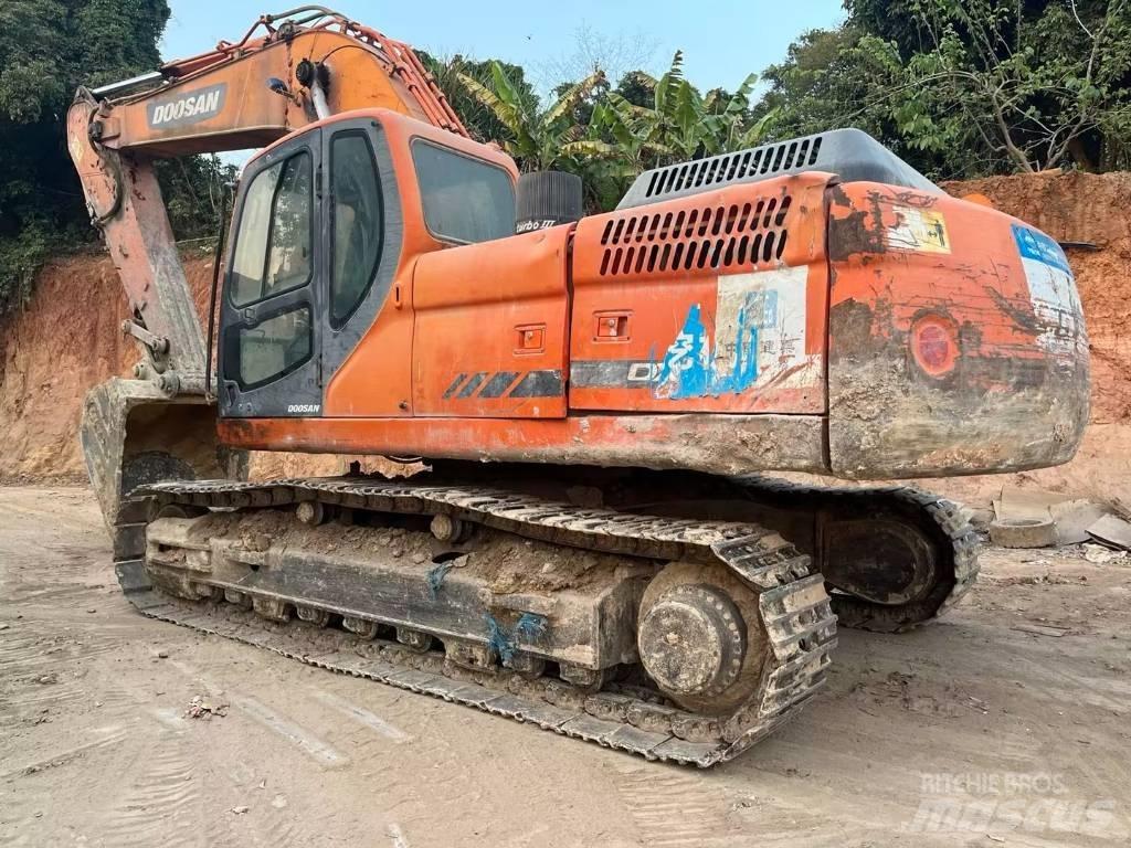 Doosan DX 300 LC Mini bageri < 7t