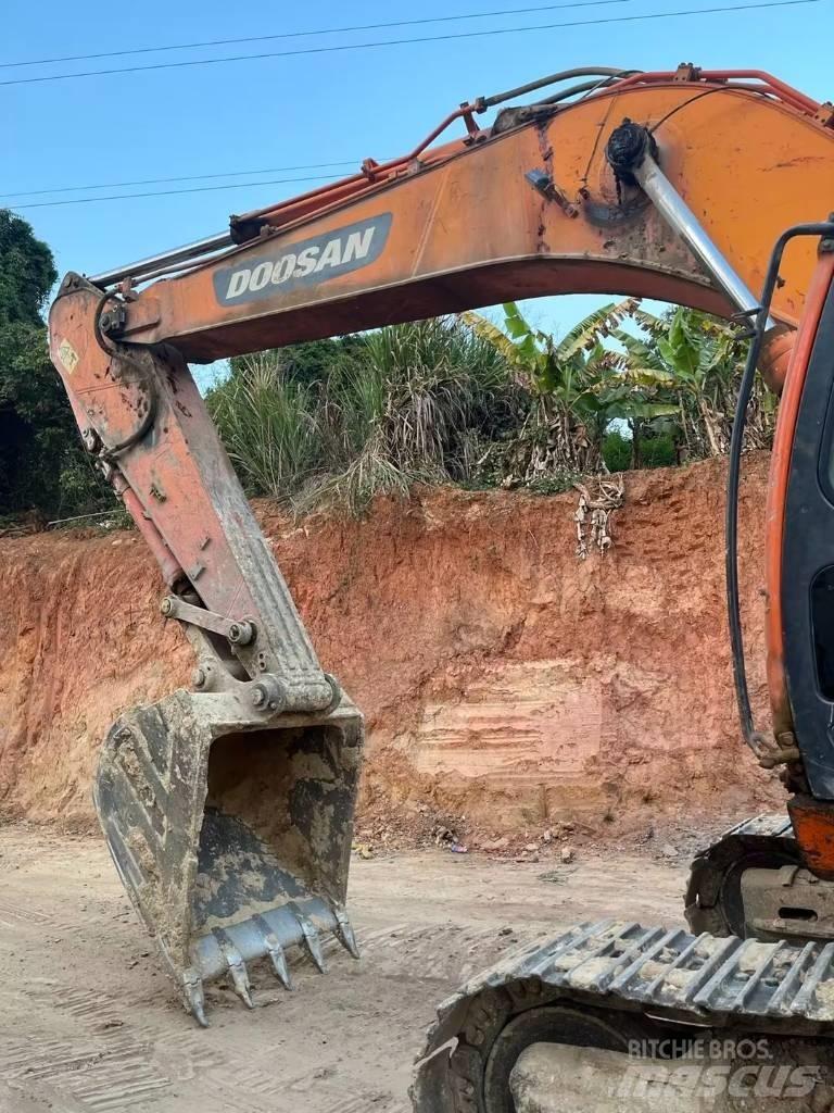 Doosan DX 300 LC Mini bageri < 7t