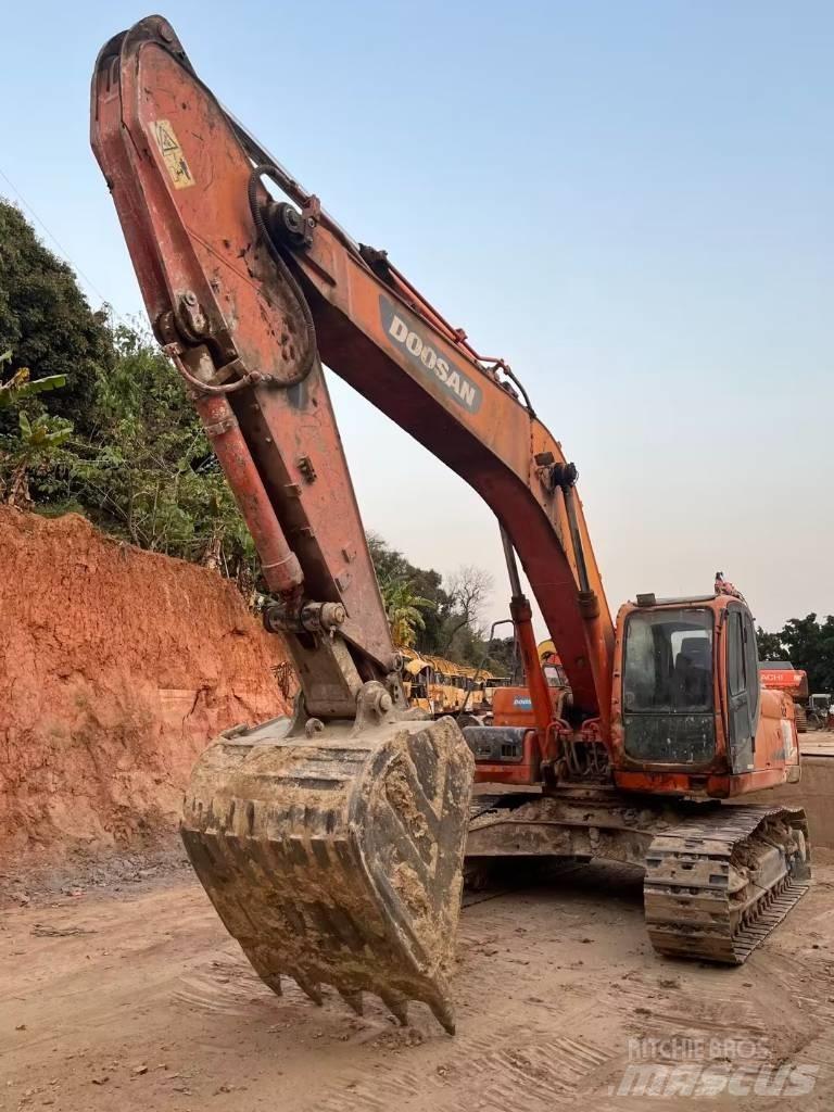 Doosan DX 300 LC Mini bageri < 7t