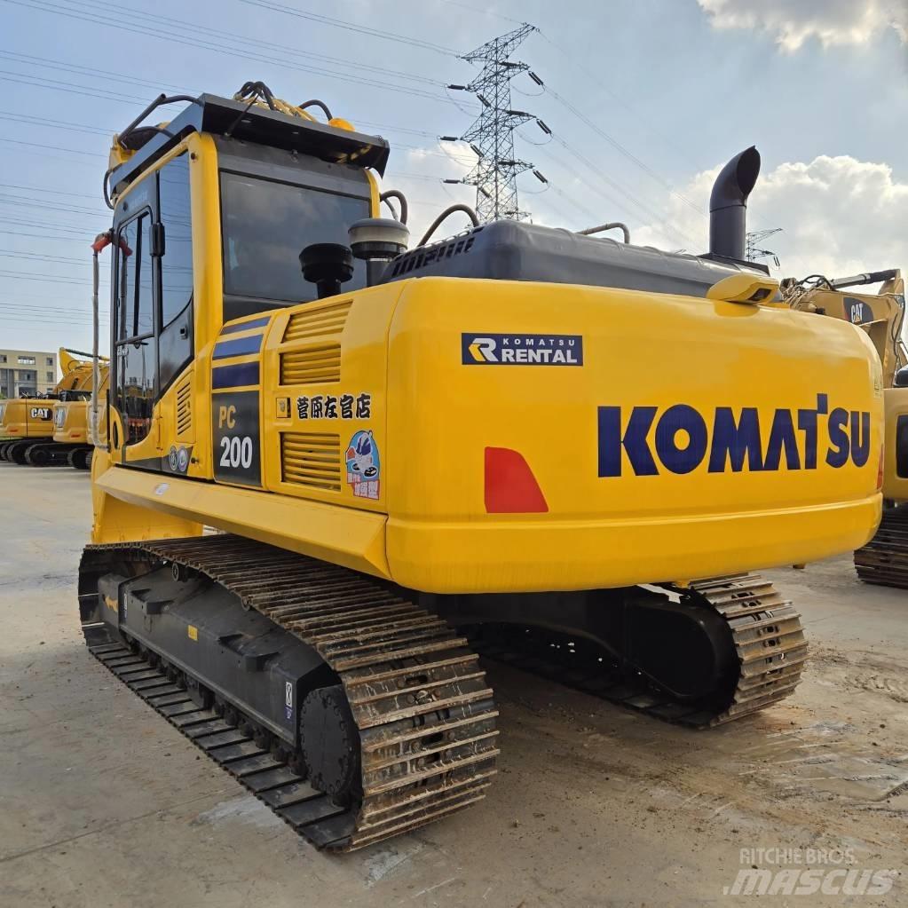 Komatsu PC 200-8 Bageri guseničari