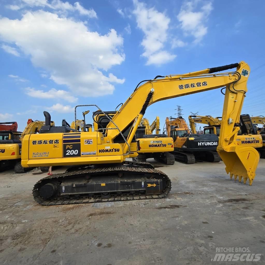 Komatsu PC 200-8 Bageri guseničari