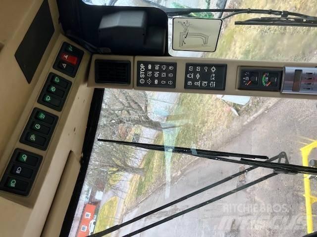 John Deere 6950 Mašine za stočnu hranu sa sopstvenim pogonom